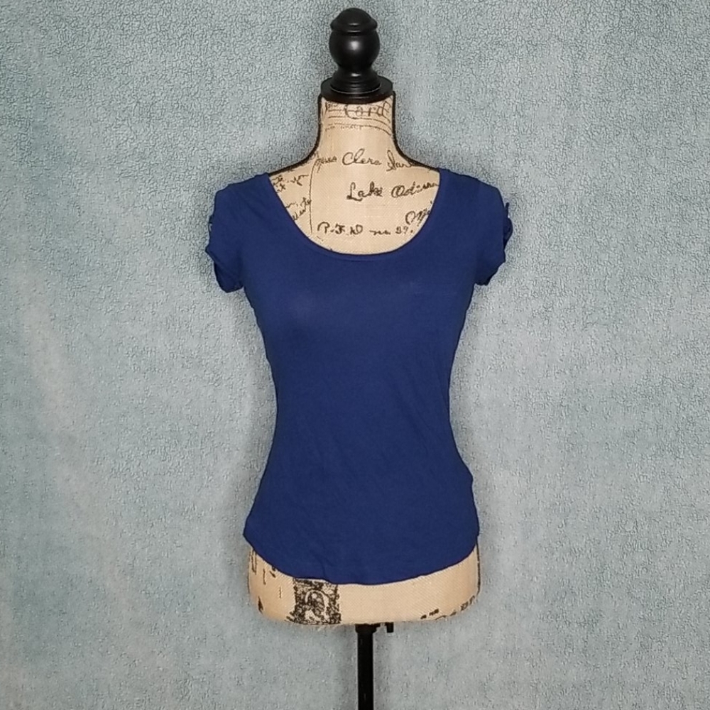 Express t-shirt